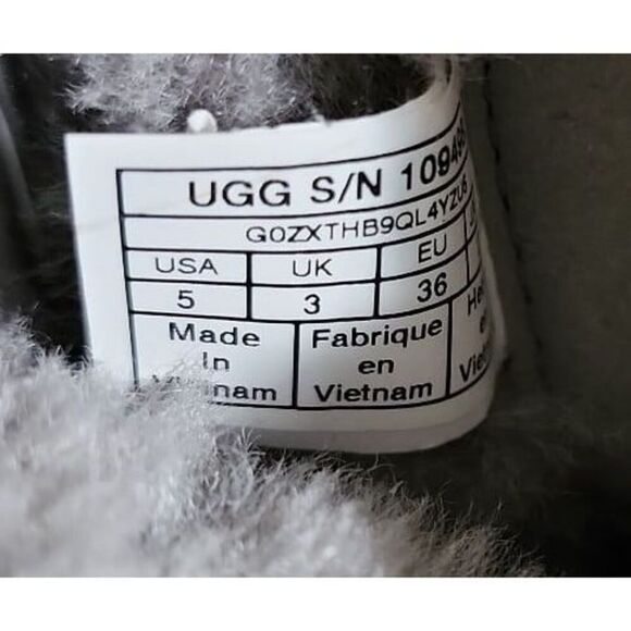 UGG Australia Classic Short Sparkle Zip Boots Size 5 - Picture 6 of 7